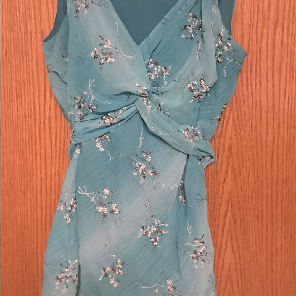 Blouse - Picture 2 of 2